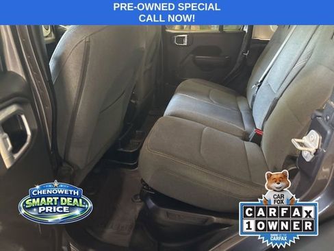 Used 2024 Jeep Wrangler Unlimited AWD/4WD image 6
