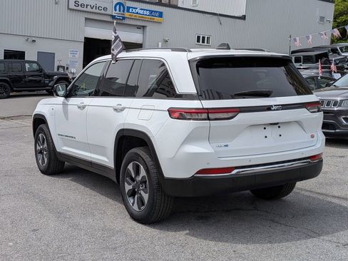 Used 2023 Jeep Grand Cherokee 4WD 4xe image 10