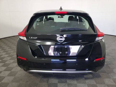 Used 2025 Nissan Leaf S FWD image 5