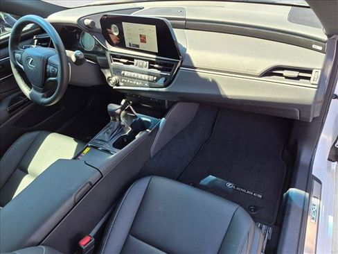 Certified 2025 Lexus ES 350 w/ Premium Package FWD image 20