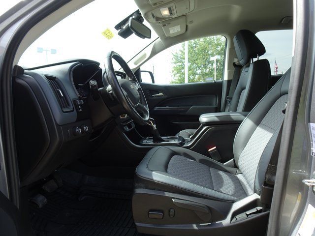 Used 2022 Chevrolet Colorado Z71 AWD/4WD image 9