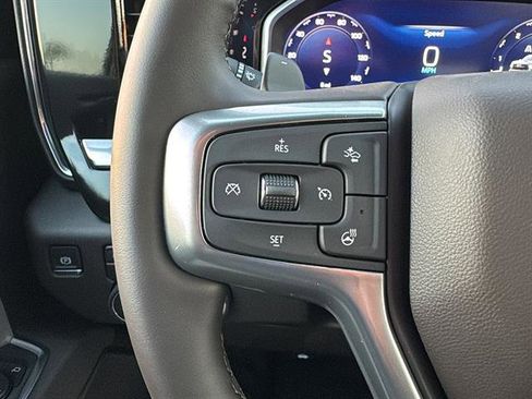 New 2026 Chevrolet Silverado 1500 LT Trail Boss w/ LPO, Dark Essentials Package AWD/4WD image 17