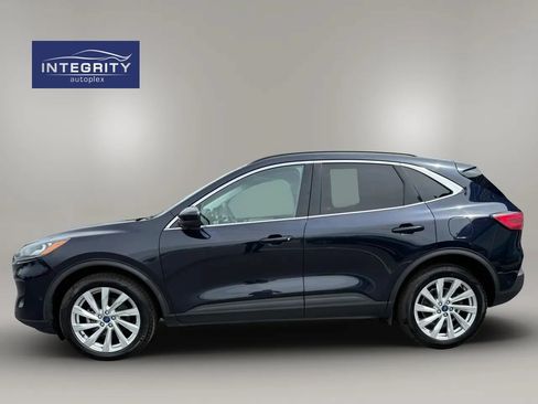 Used 2021 Ford Escape Titanium w/ Titanium Elite Package AWD/4WD image 7