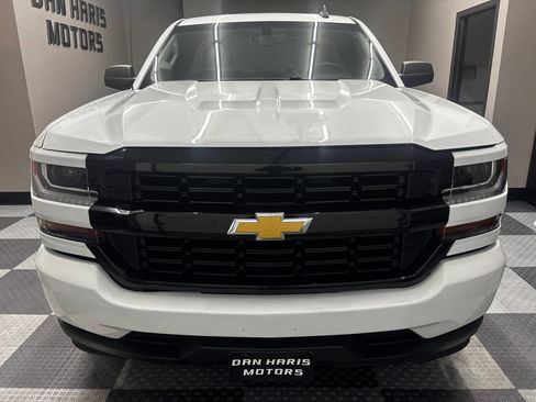 Used 2017 Chevrolet Silverado 1500 W/T w/ Trailering Package RWD image 3