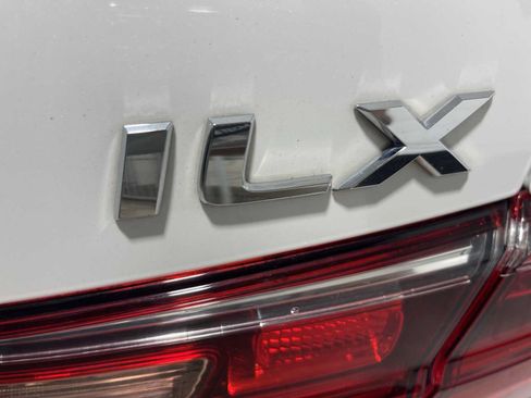 Used 2016 Acura ILX FWD image 7