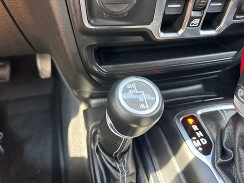 Used 2021 Jeep Gladiator Overland w/ Popular Equipment Package image 22