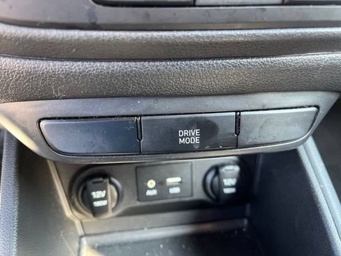 Used 2021 Hyundai Accent SE FWD image 26