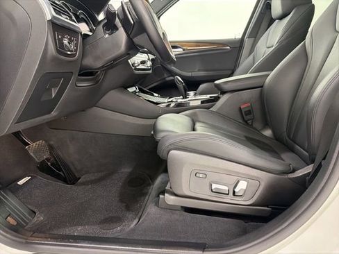 Used 2019 BMW X3 xDrive30i w/ Driving Assistance Package AWD/4WD image 14