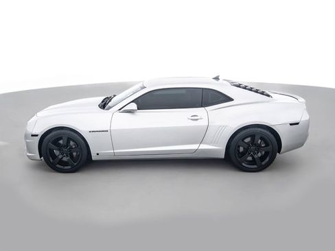 Used 2010 Chevrolet Camaro SS w/ RS Package RWD image 8