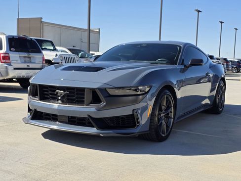 Used 2024 Ford Mustang Dark Horse image 2