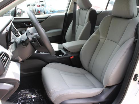 Certified 2025 Subaru Legacy Premium AWD/4WD image 14