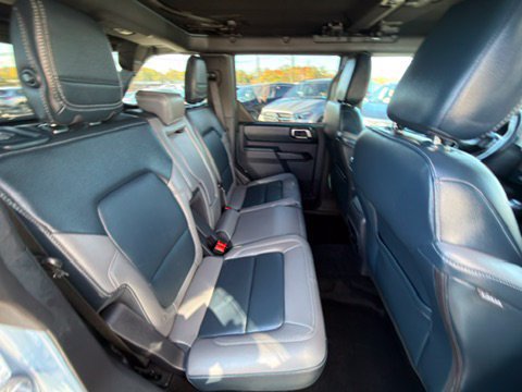 Used 2024 Ford Bronco Outer Banks w/ Sasquatch Package AWD/4WD image 19