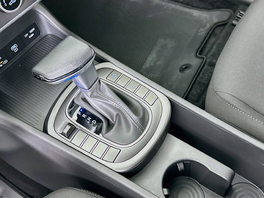 New 2027 Hyundai Kona SE FWD image 14