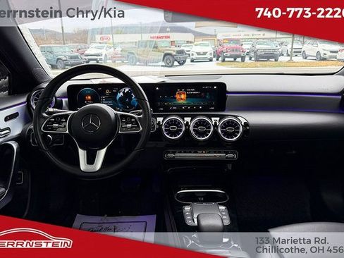 Used 2022 Mercedes-Benz A 220 4MATIC image 6