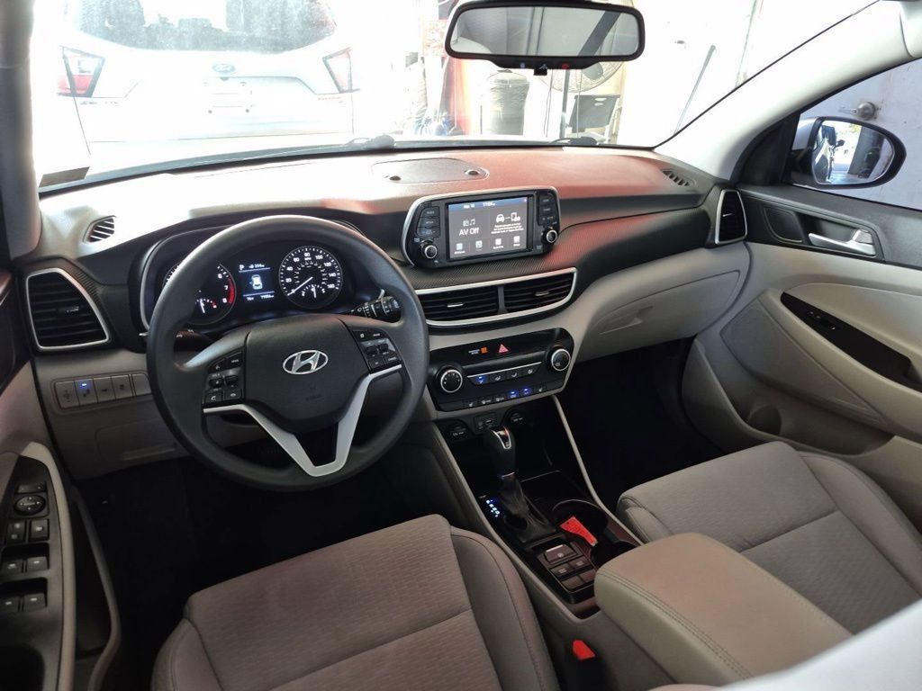 Used 2020 Hyundai Tucson Value w/ Cargo Package FWD image 17