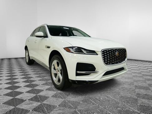 Used 2023 Jaguar F-PACE S image 7