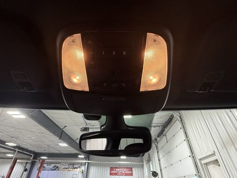 Used 2025 Dodge Durango GT image 24