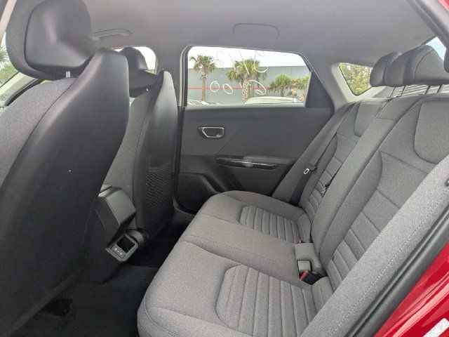 Used 2025 Kia K4 EX FWD image 14