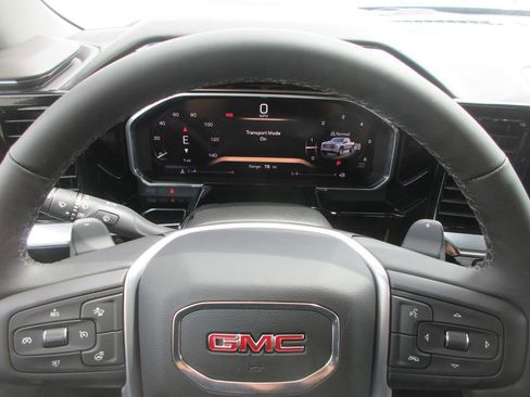 New 2026 GMC Sierra 1500 SLT w/ SLT Premium Package AWD/4WD image 18