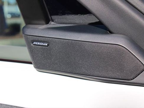 New 2026 Land Rover Range Rover Sport SE image 14