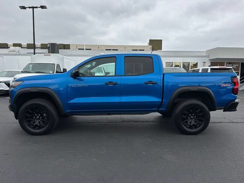 Used 2023 Chevrolet Colorado Trail Boss w/ Technology Package AWD/4WD image 7