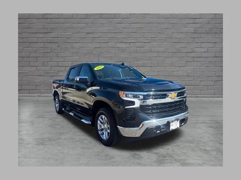 Used 2024 Chevrolet Silverado 1500 LT AWD/4WD image 1