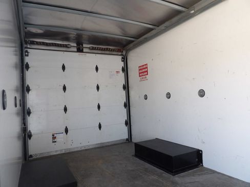 Used 2022 Ford Transit 350 DRW RWD image 29
