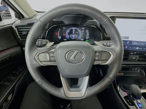 Used 2024 Lexus NX 350h AWD w/ Vision Package image 11