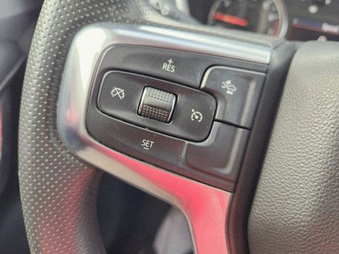 Used 2023 Chevrolet Blazer LT w/ Midnight/Sport Edition image 38