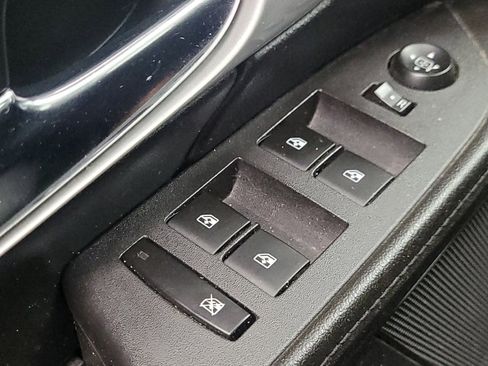 Used 2017 GMC Terrain SLE FWD image 27