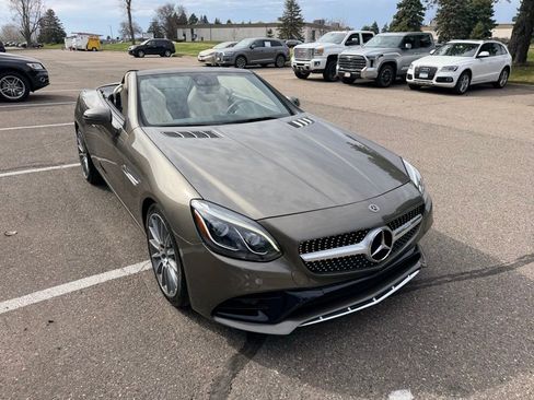 Used 2018 Mercedes-Benz SLC 300 image 8