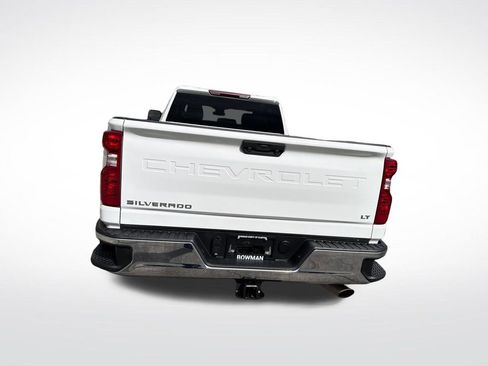 Used 2025 Chevrolet Silverado 2500 LT w/ Convenience Package AWD/4WD image 5