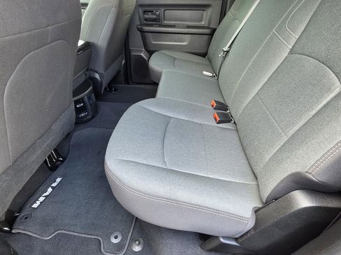 Used 2024 RAM 3500 Tradesman w/ Chrome Appearance Group image 9