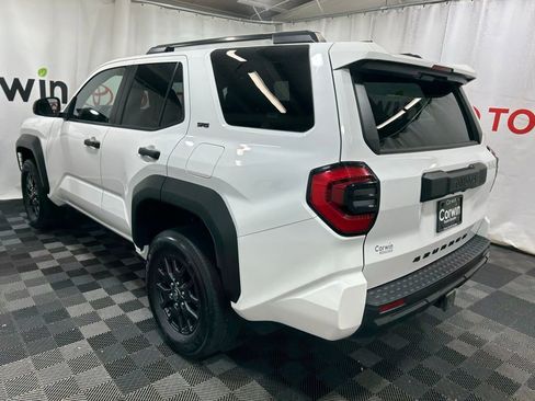 Used 2025 Toyota 4Runner SR5 image 5