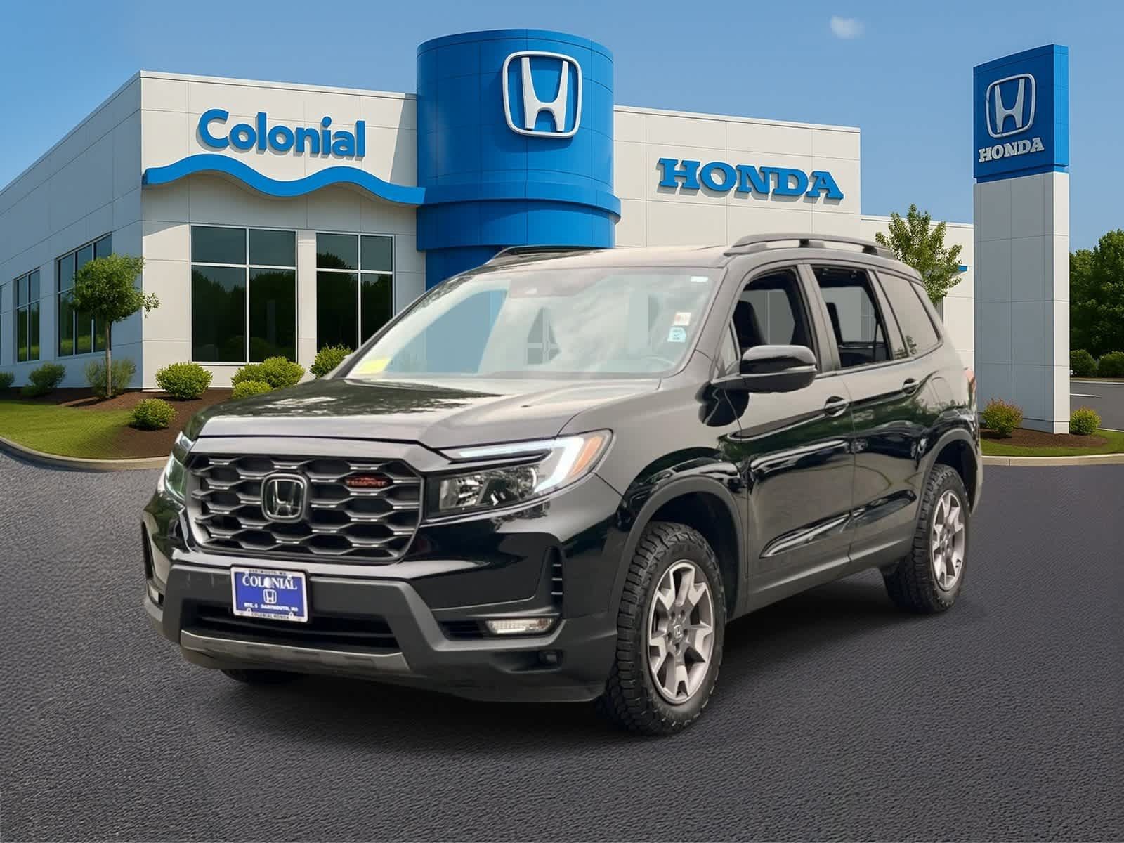 Used 2023 Honda Passport TrailSport image 2