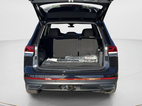 New 2026 Volkswagen Atlas SEL image 12