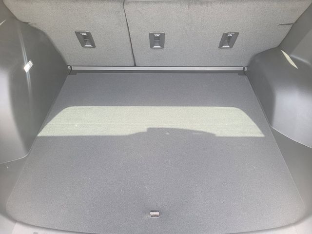 New 2026 Chevrolet Equinox LT w/ Safety and Technology Package FWD image 6