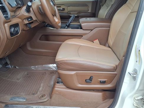 Used 2022 RAM 2500 Limited AWD/4WD image 12