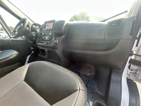 Used 2023 RAM ProMaster 2500 image 25