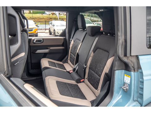 Used 2022 Ford Bronco Wildtrak image 17