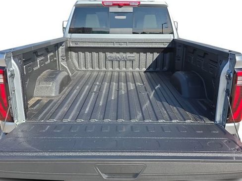New 2026 GMC Sierra 2500 SLT w/ Texas SLT Premium Package AWD/4WD image 19