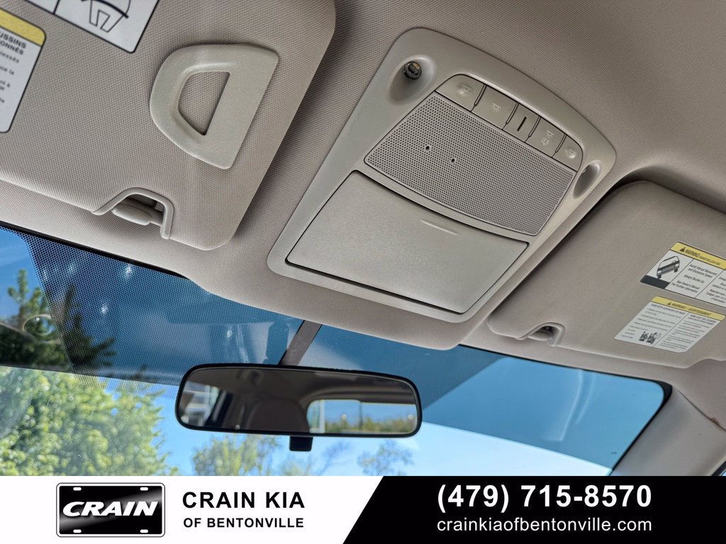 Used 2017 Nissan Rogue SV w/ SV Premium Package FWD image 20