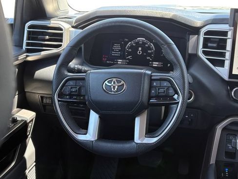 Used 2024 Toyota Tundra Limited AWD/4WD image 15