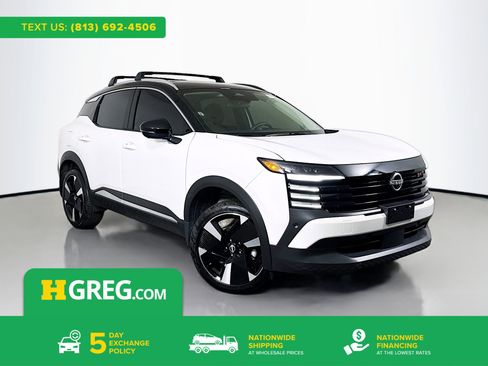 Used 2026 Nissan Kicks SR w/ SR Premium Package FWD image 1