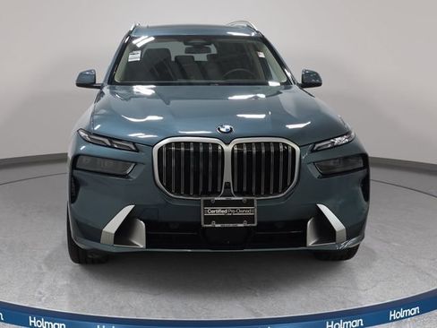 Used 2025 BMW X7 xDrive40i w/ Premium Package AWD/4WD image 2