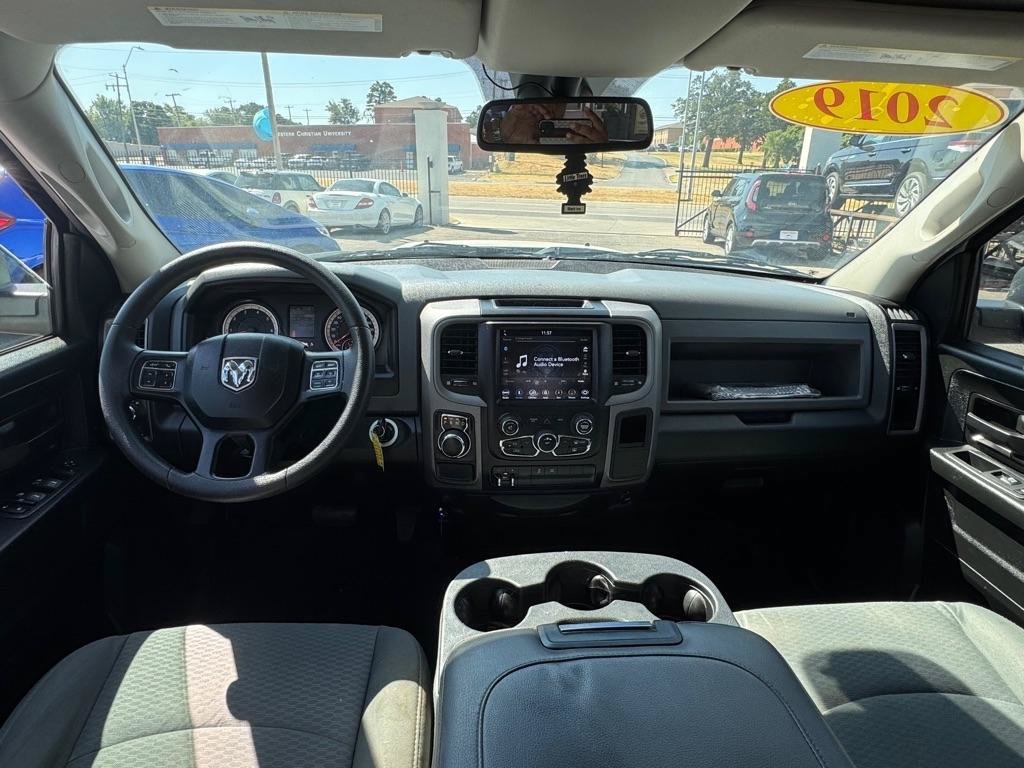 Used 2019 RAM 1500 Tradesman w/ Chrome Plus Package RWD image 15