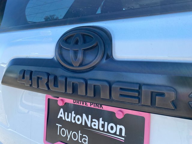 Certified 2023 Toyota 4Runner TRD Off-Road Premium w/ Moonroof Package AWD/4WD image 18