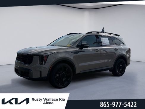 Used 2025 Kia Sorento SX Prestige w/ Olive Brown Leather Package AWD/4WD image 1