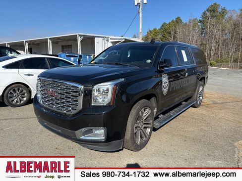 Used 2018 GMC Yukon XL Denali w/ Denali Ultimate Package image 1