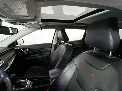 Used 2022 Jeep Compass Trailhawk w/ Trailhawk Elite Group image 21